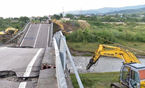 Shembet ura e demtuar e Tapizes: Ja si do te behet devijimi i trafikut
